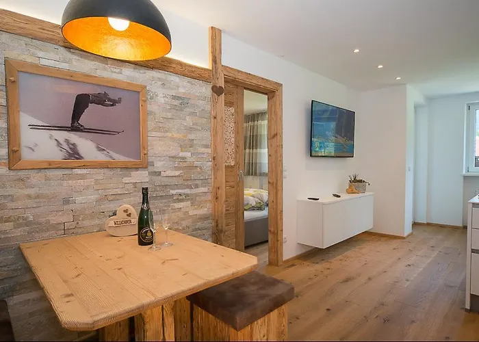 Royal Waldfeld מאיירהופן