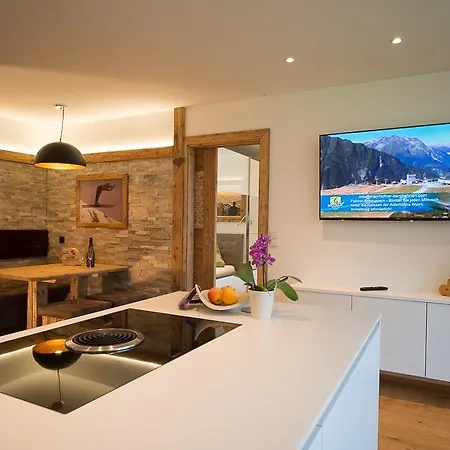 Royal Waldfeld * Mayrhofen